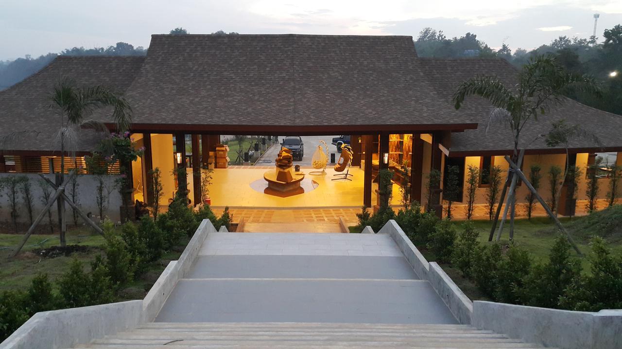 Phu Chom Mork Resort Sangkhla Buri Eksteriør billede