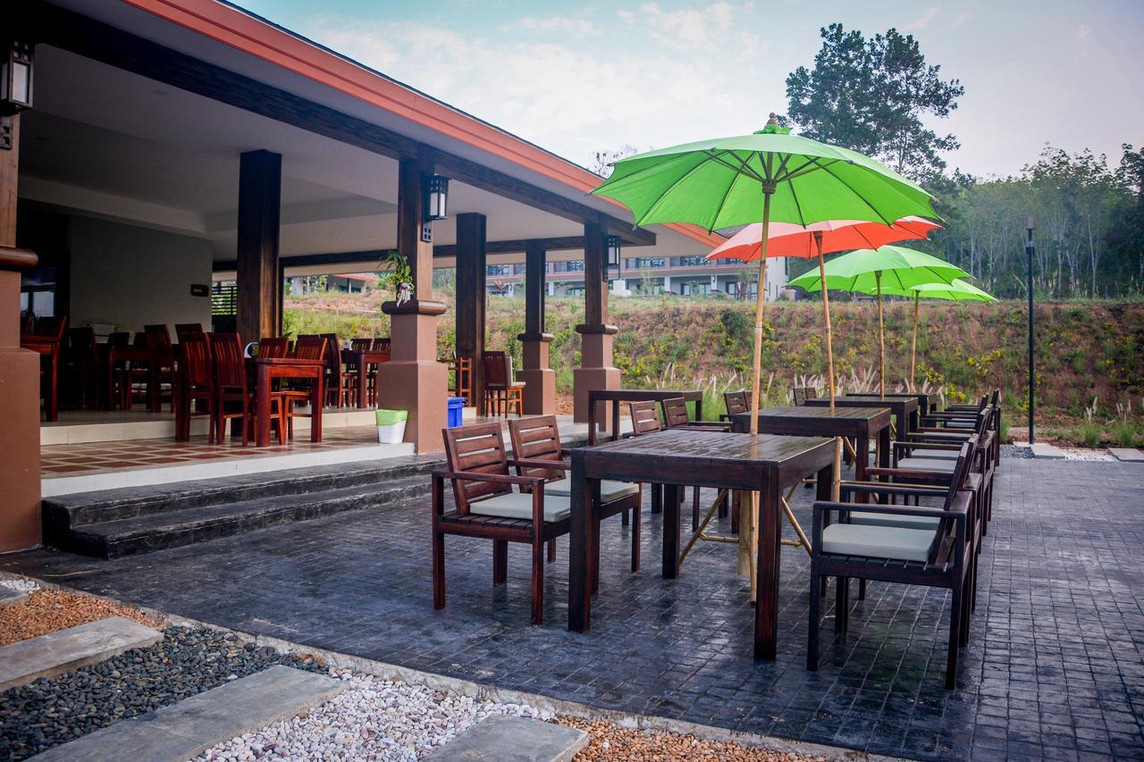 Phu Chom Mork Resort Sangkhla Buri Eksteriør billede